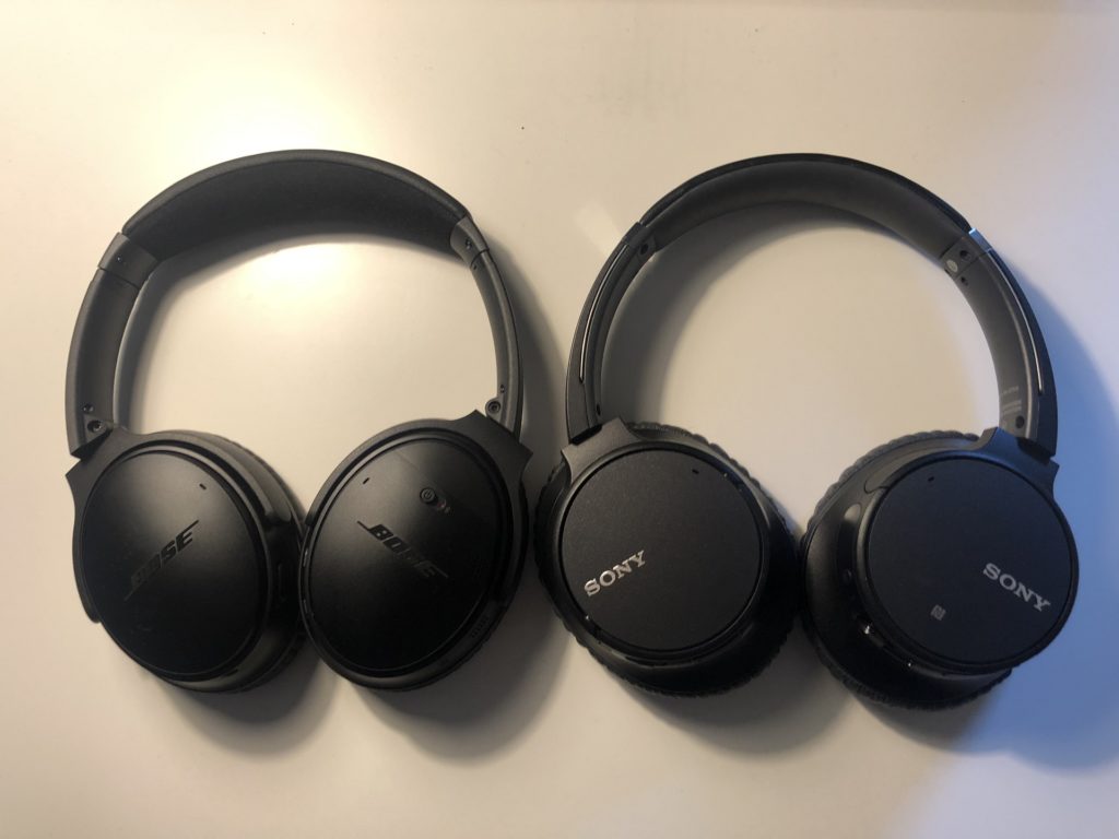 Bose QC 35 II ve Sony WH-CH700N boyutlarının karşılaştırıması