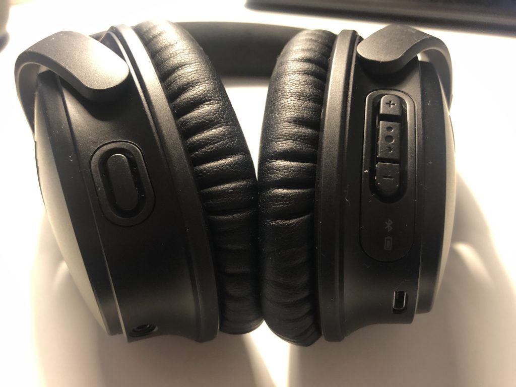 Bose QC II kulaklık tuşları